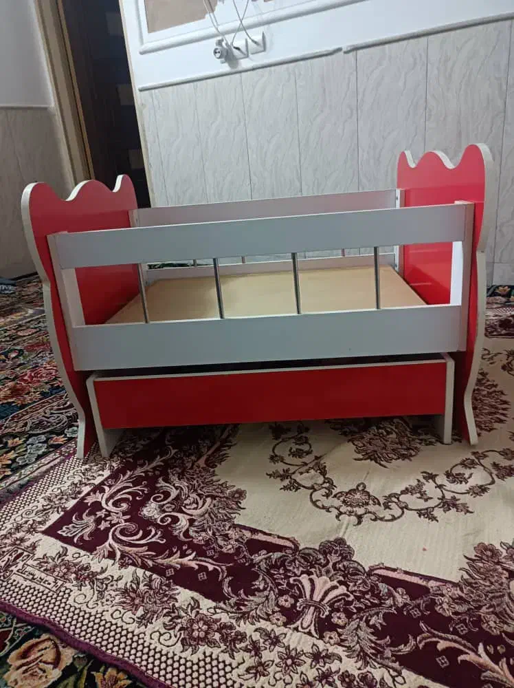 گهواره بچه|تخت و سرویس خواب|اردکان, |دیوار