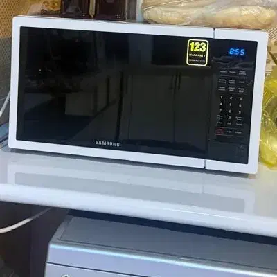 مایکروویو سامسونگ ۶۰ لیتری|اجاق گاز و لوازم برقی پخت‌وپز|شیراز, درکی|دیوار