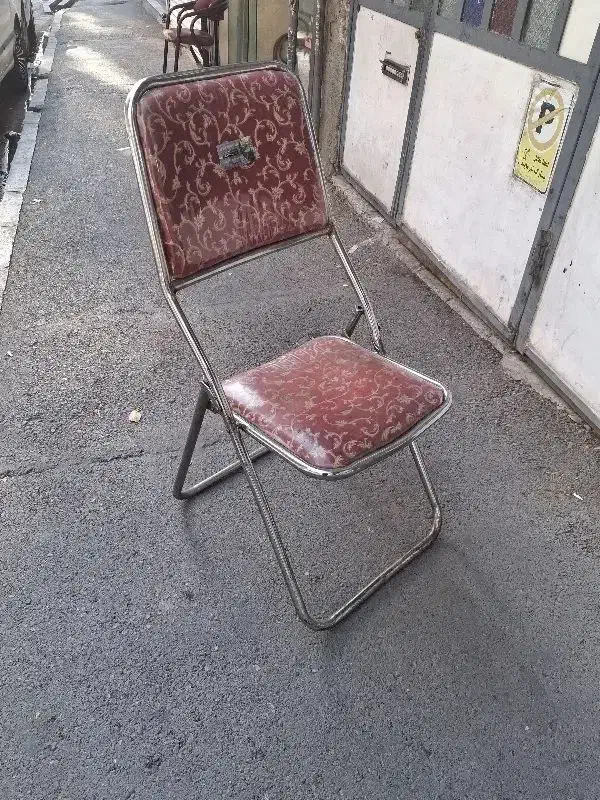 صندلی تاشو فلزی ساخت صدوقی تعداد ۲۲۰ عدد|صندلی و نیمکت|سمنان, |دیوار