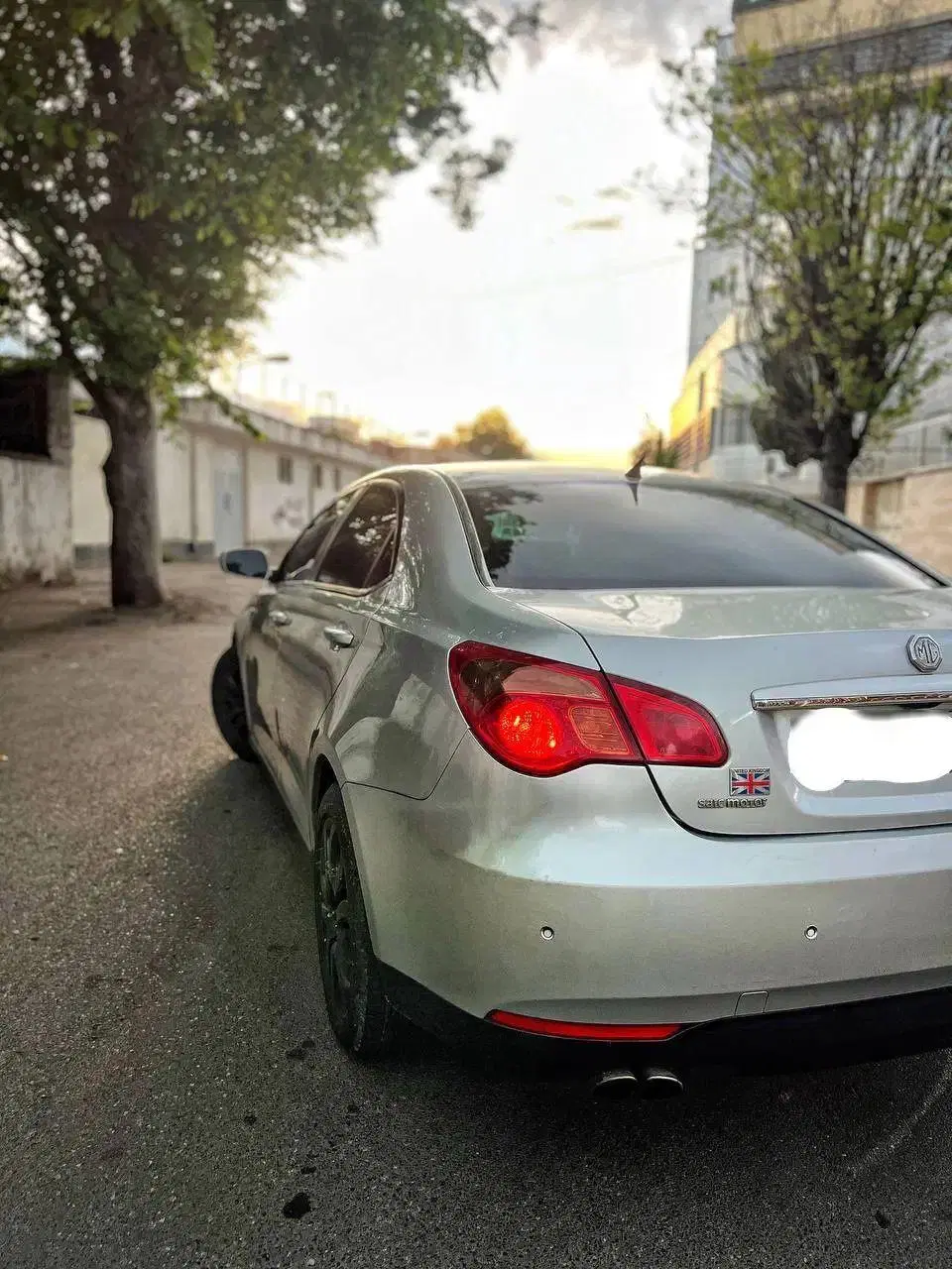 ام جی mg550 کارمندی در حد صفر بیضربه کم کارکرد|خودرو سواری و وانت|رشت, بلوار گیلان|دیوار