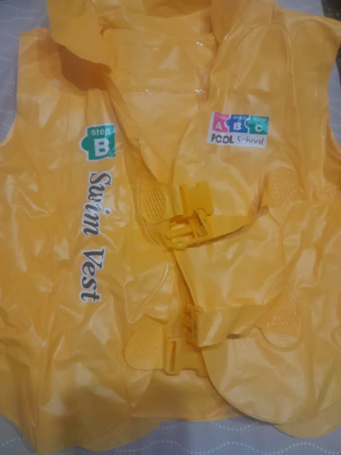 ۲ عدد جلیقه شنای کودک|غواصی و ورزش‌های آبی|سنندج, |دیوار