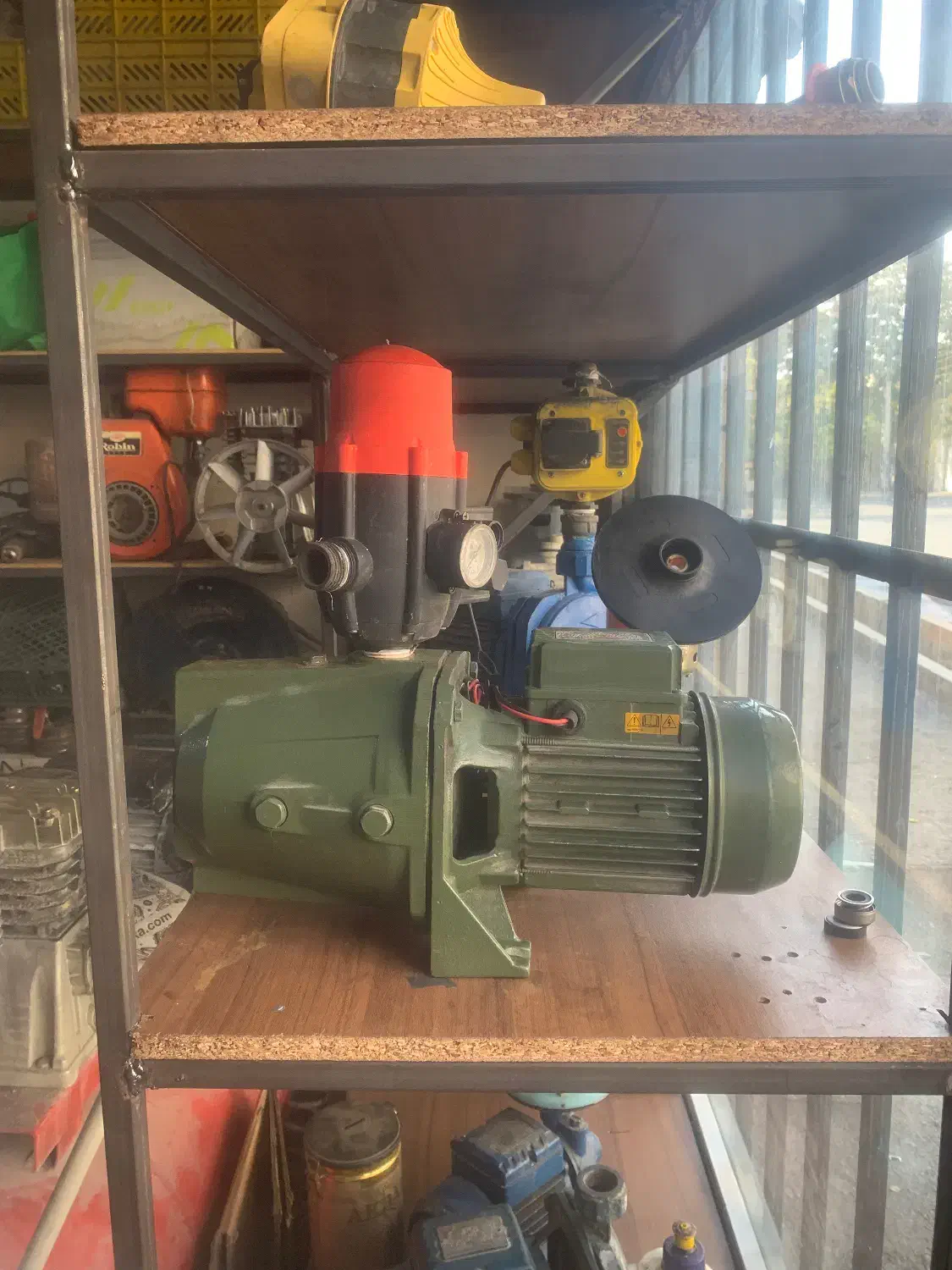 پمپ آب یک اسب ایتالیایی|خدمات پیشه و مهارت|شهریار, شهریار|دیوار