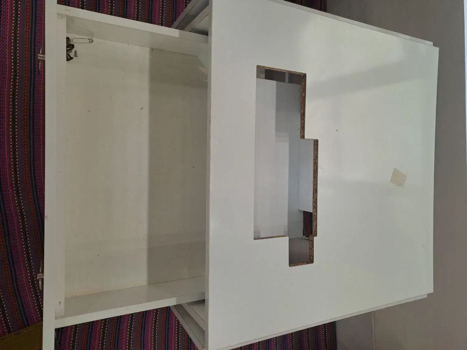 میز خیاطی نو بدون استفاده|لوازم خیاطی و بافتنی|لنجان, |دیوار