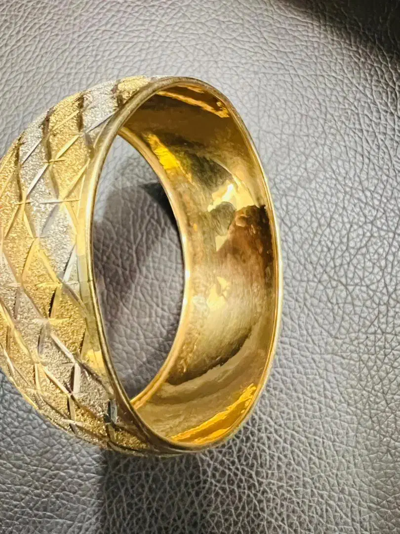 تکپوش طلا|جواهرات|نیشابور, دارایی|دیوار