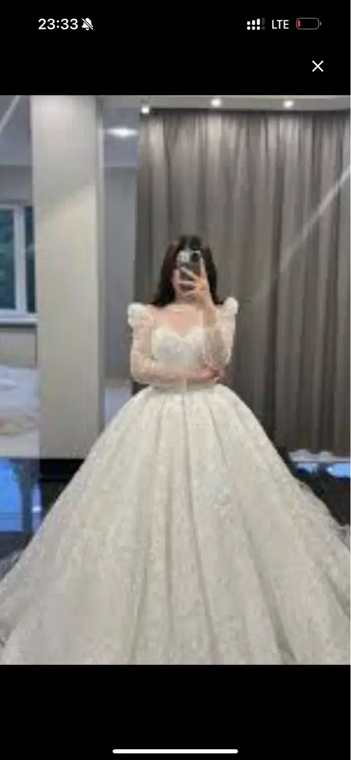 اجاره لباس عروس ۴۵۰۰ت و لباس مجلسی۵۹۰ ت|لباس|مشهد, گلبرگ|دیوار