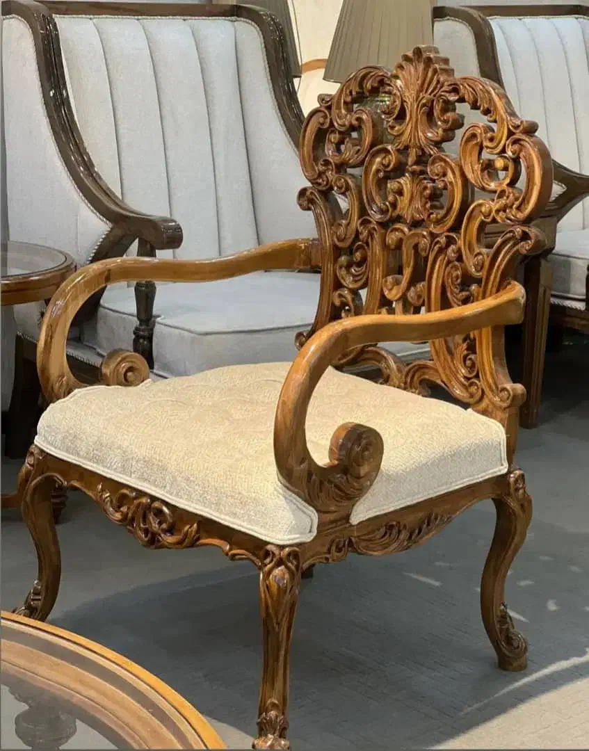 مبل کلاسیک وراحتی اقساط ۶ماهه با کمترین پیش پرداخت|مبلمان خانگی و میز عسلی|شاهدشهر, |دیوار