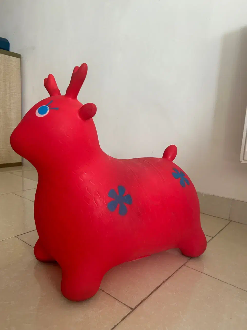 عروسک بادی|اسباب‌بازی بچه|رشت, کوی مهر|دیوار