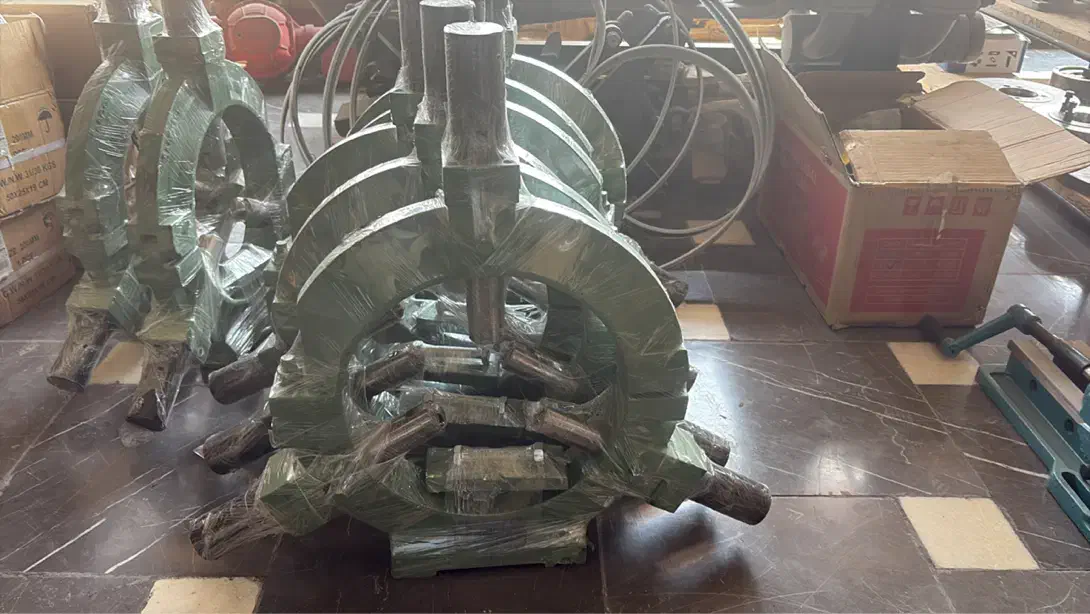 ابراز تراش و ماشین تراش و دریل رادیال|ماشین‌آلات صنعتی|کرمان, |دیوار