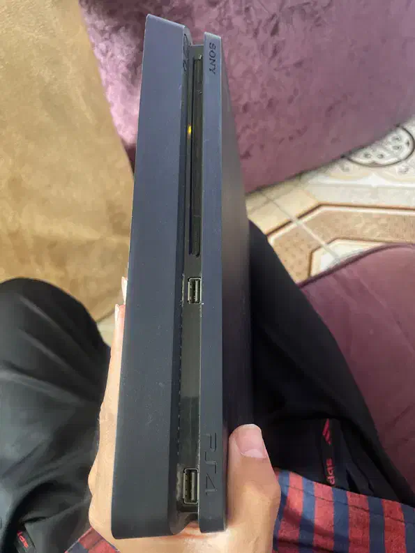 PS4 اسلیم یه ترا|کنسول، بازی ویدئویی و آنلاین|بم, |دیوار