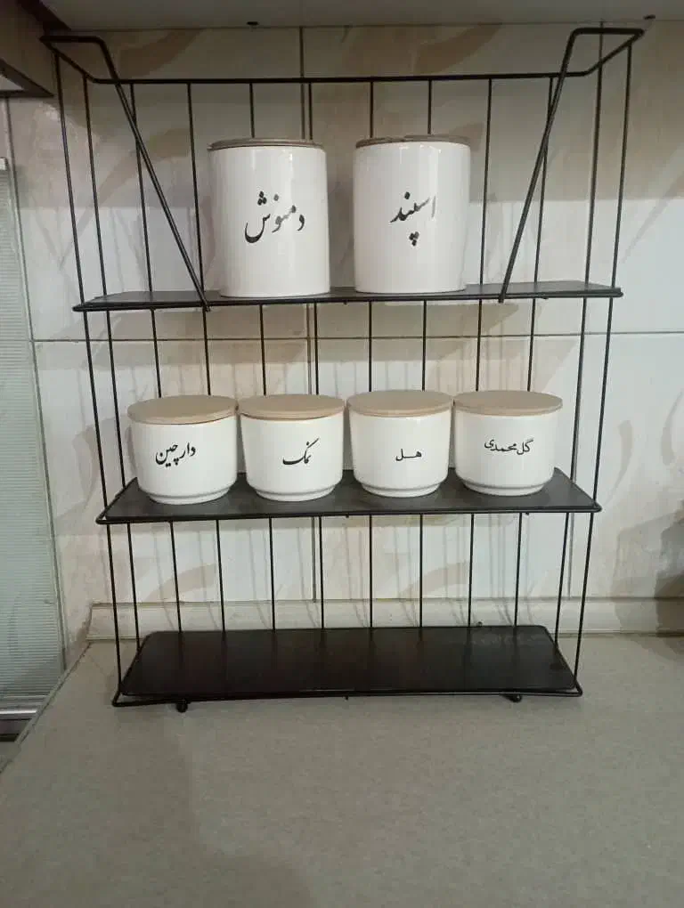 ظروف آشپزخانه|آبچکان و نظمدهنده ظروف|کاشان, باغ ماجد|دیوار