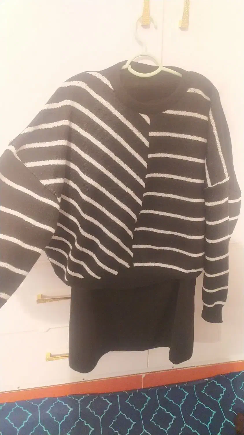 بلوز و دامن بافت و نیم بوت|لباس|دهدشت, |دیوار