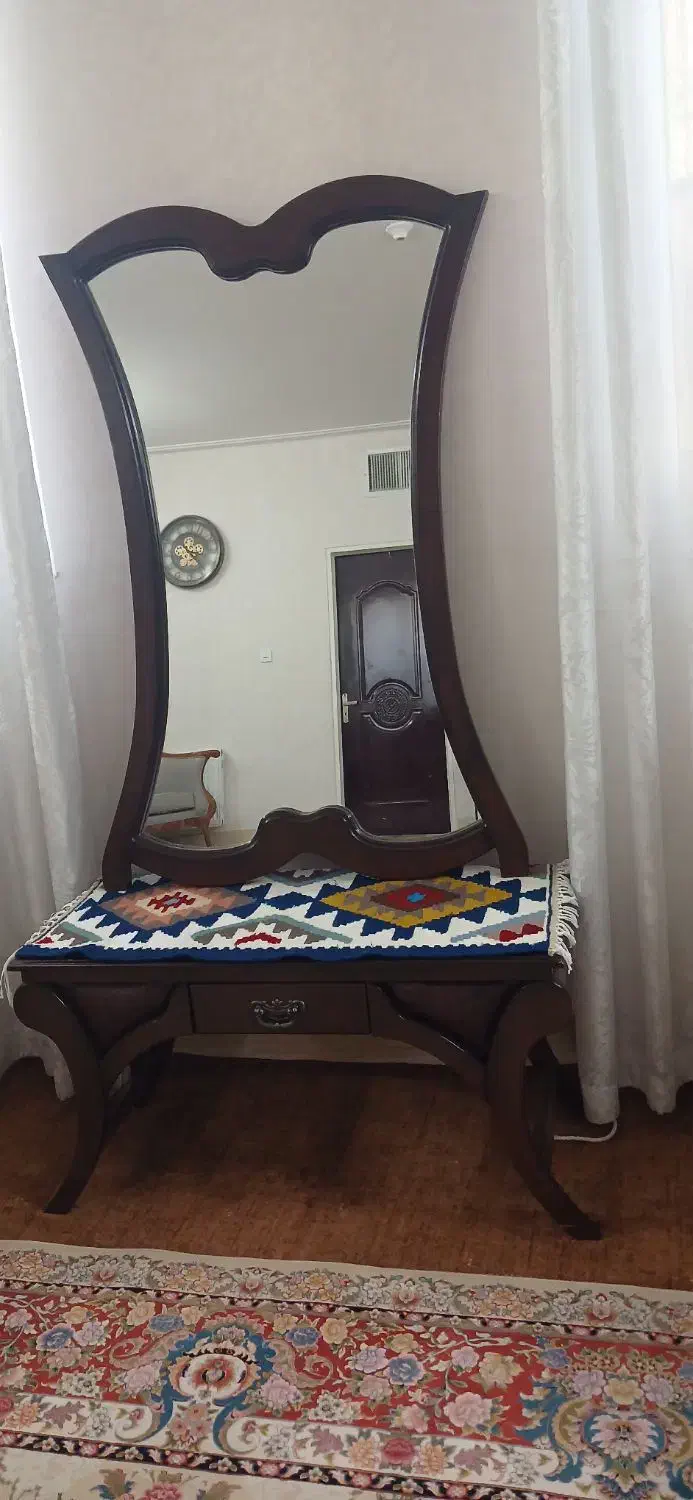 کنسول و آینه|بوفه، ویترین، کنسول|قم, زنبیل آباد|دیوار