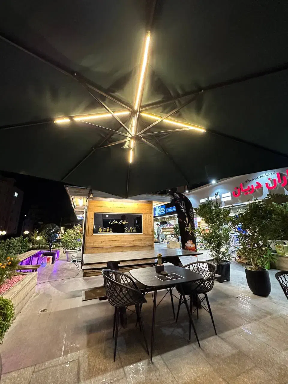 چتر شیک الاچیق سایبان ۴در ۴ بزرگ کاوردار|فروشگاه و مغازه|تهران, مرزداران|دیوار