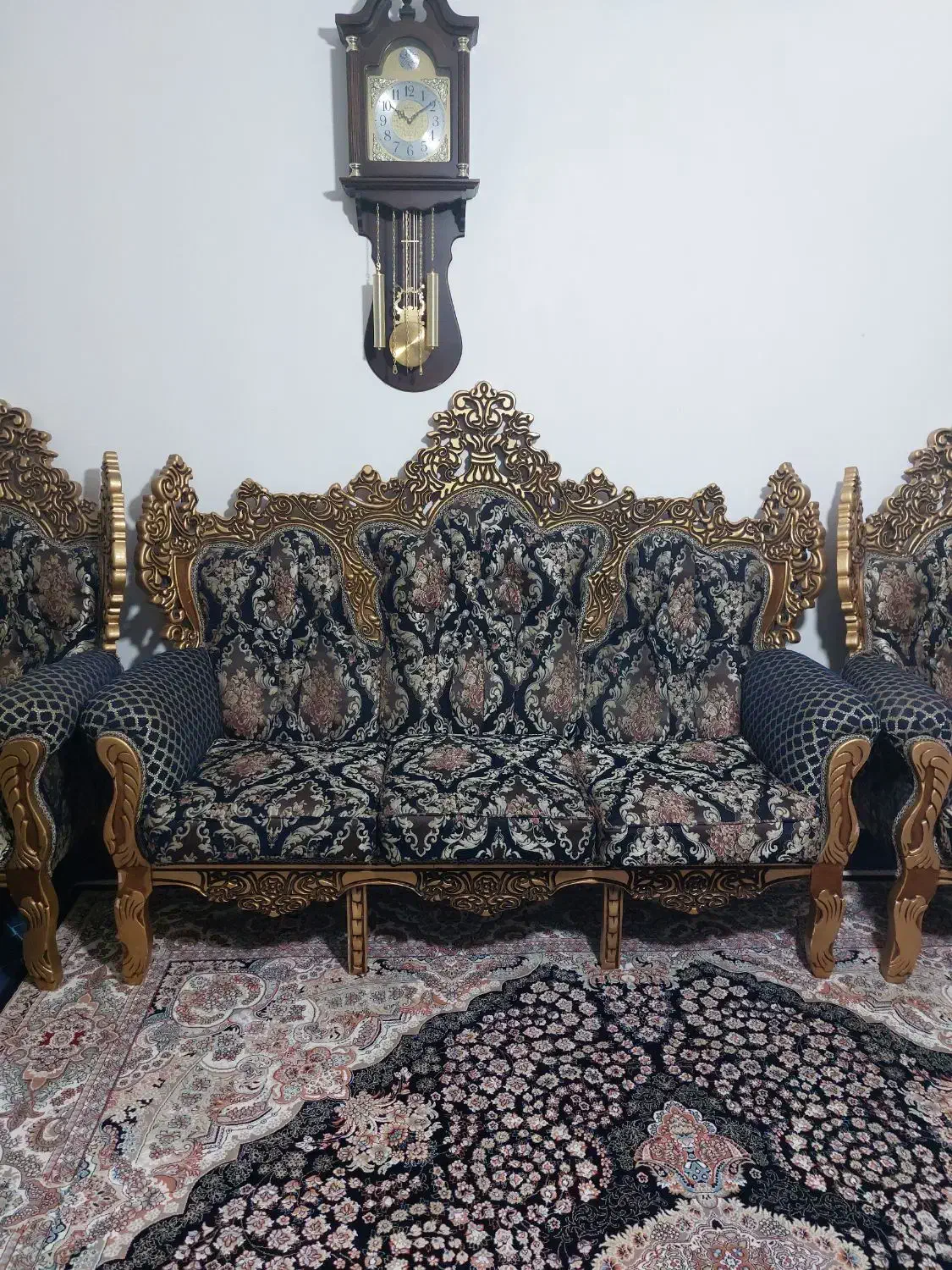 مبل سلطنتی درحدنو|مبلمان خانگی و میز عسلی|دماوند, گیلاوند|دیوار