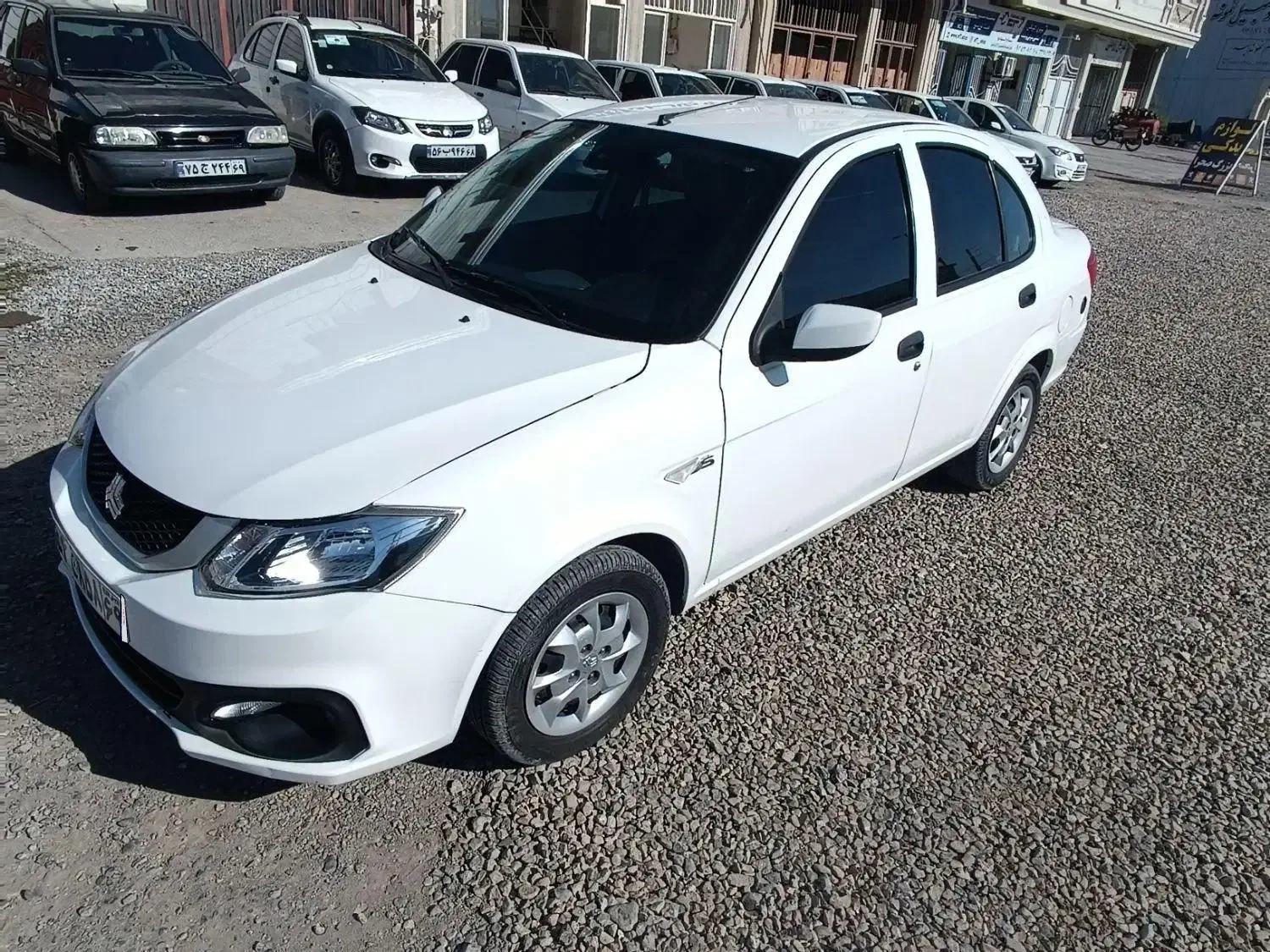 ساینا مدل۱۴۰۲ دوگانه فابریک بی رنگ شاسی پلمپ|خودرو سواری و وانت|بندر ترکمن, |دیوار