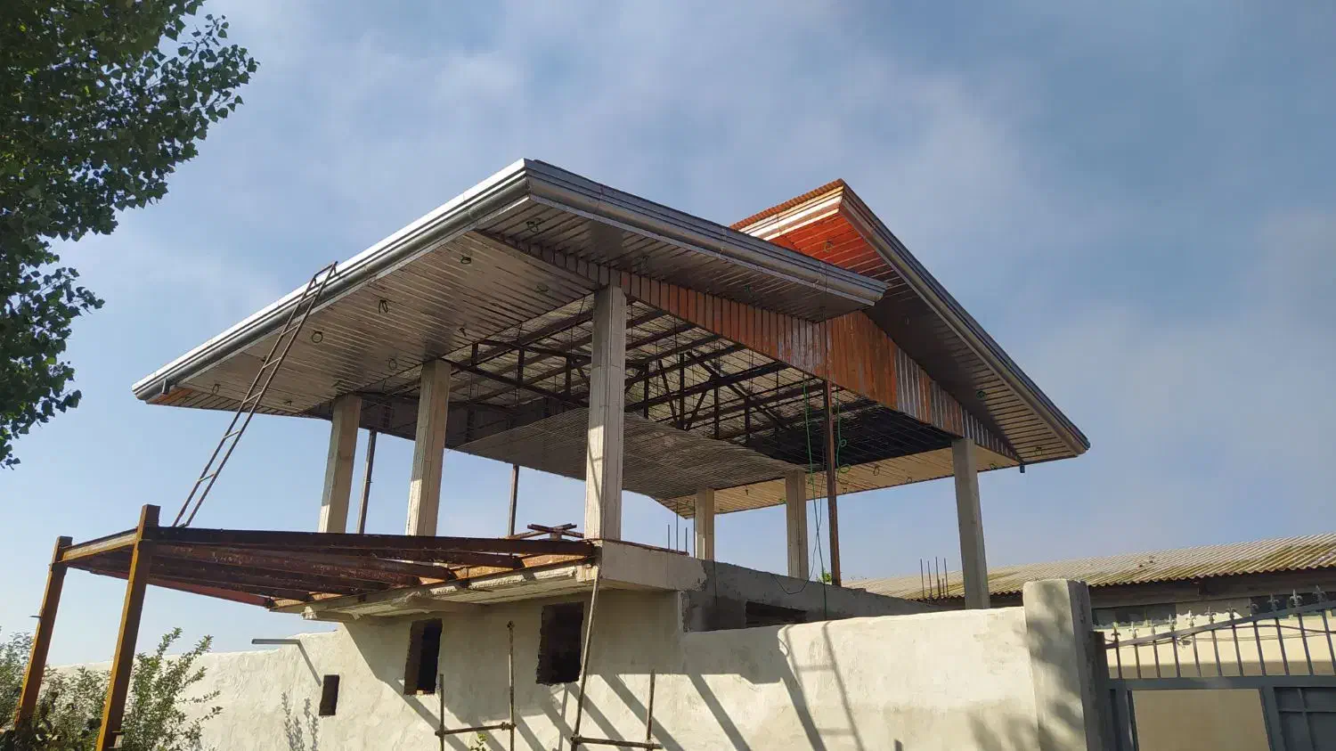 سقف شیروانی ایرانیت|خدمات پیشه و مهارت|اردبیل, |دیوار