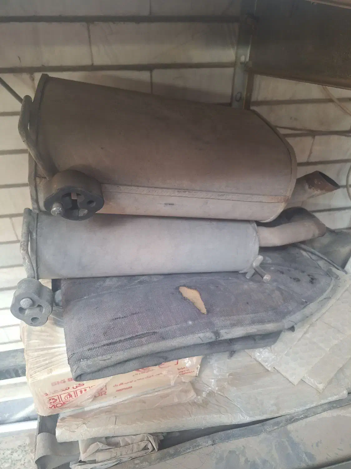 ۲عدد انباری اگزوز کارکرده|قطعات یدکی و لوازم جانبی|اهواز, سلطانمنش|دیوار