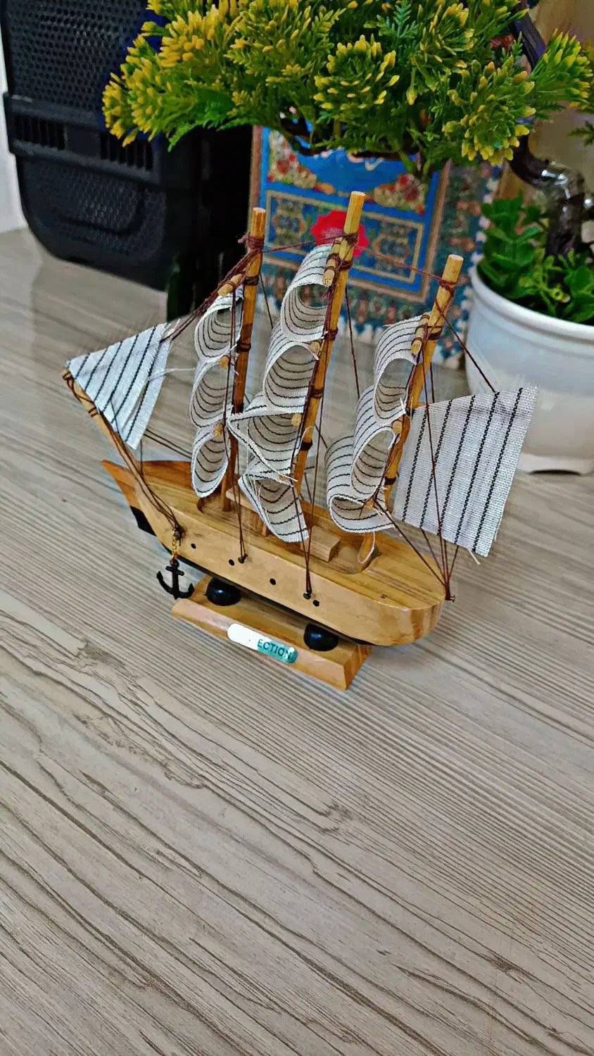 کشتیدکوری|مجسمه، تندیس، ماکت|تبریز, |دیوار