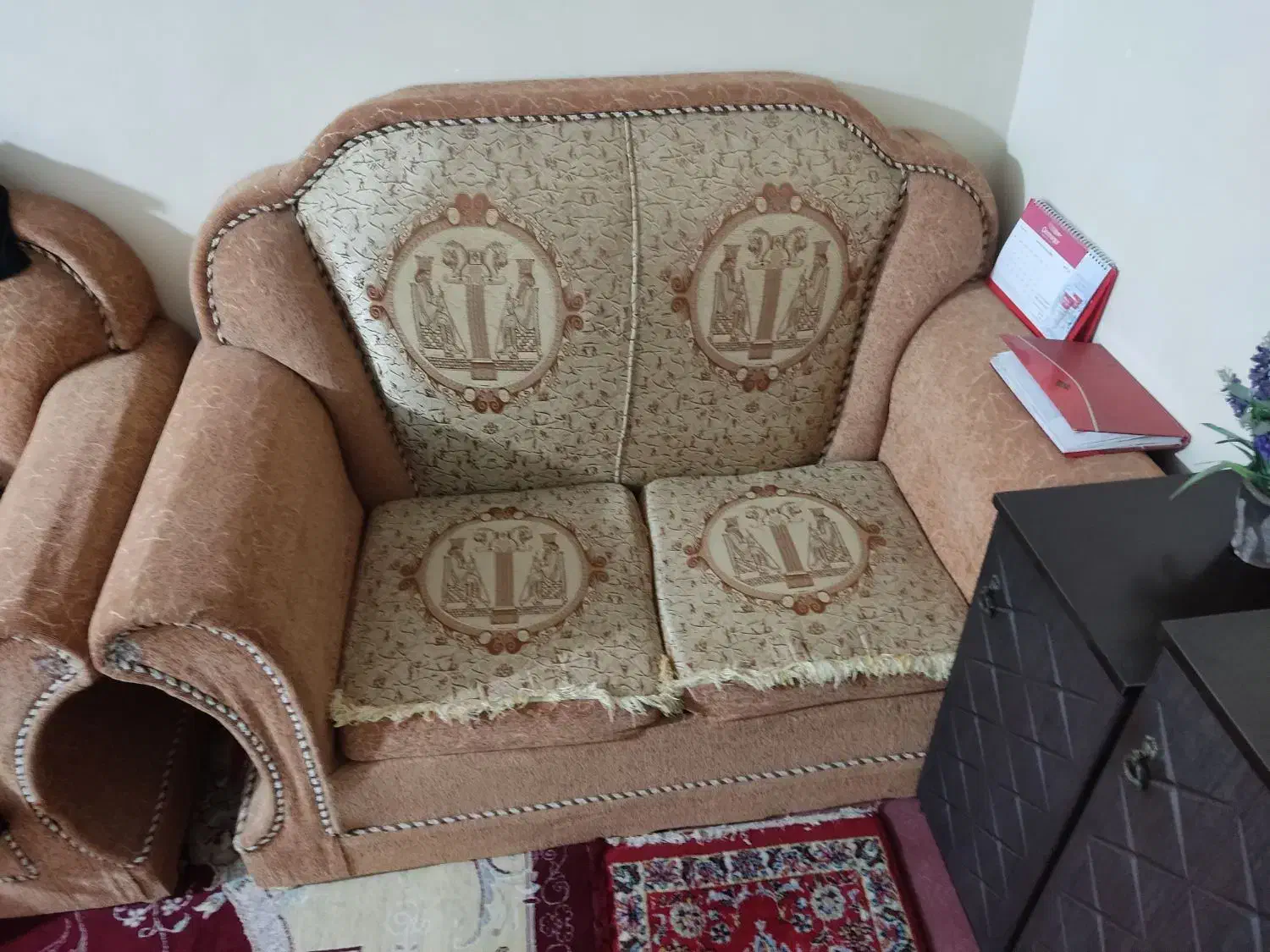 مبل|مبلمان خانگی و میز عسلی|بم, |دیوار