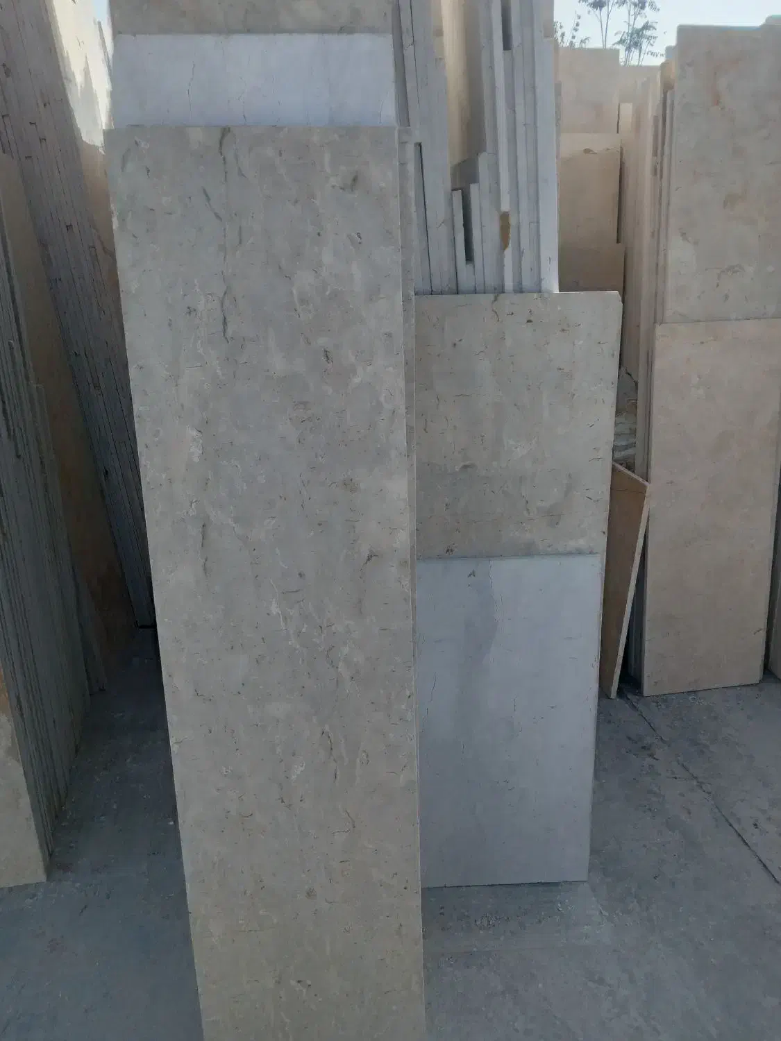 فقط امروز با ۳۶۰ تومن سنگ بخر|مصالح و تجهیزات ساختمان|سنگر, |دیوار