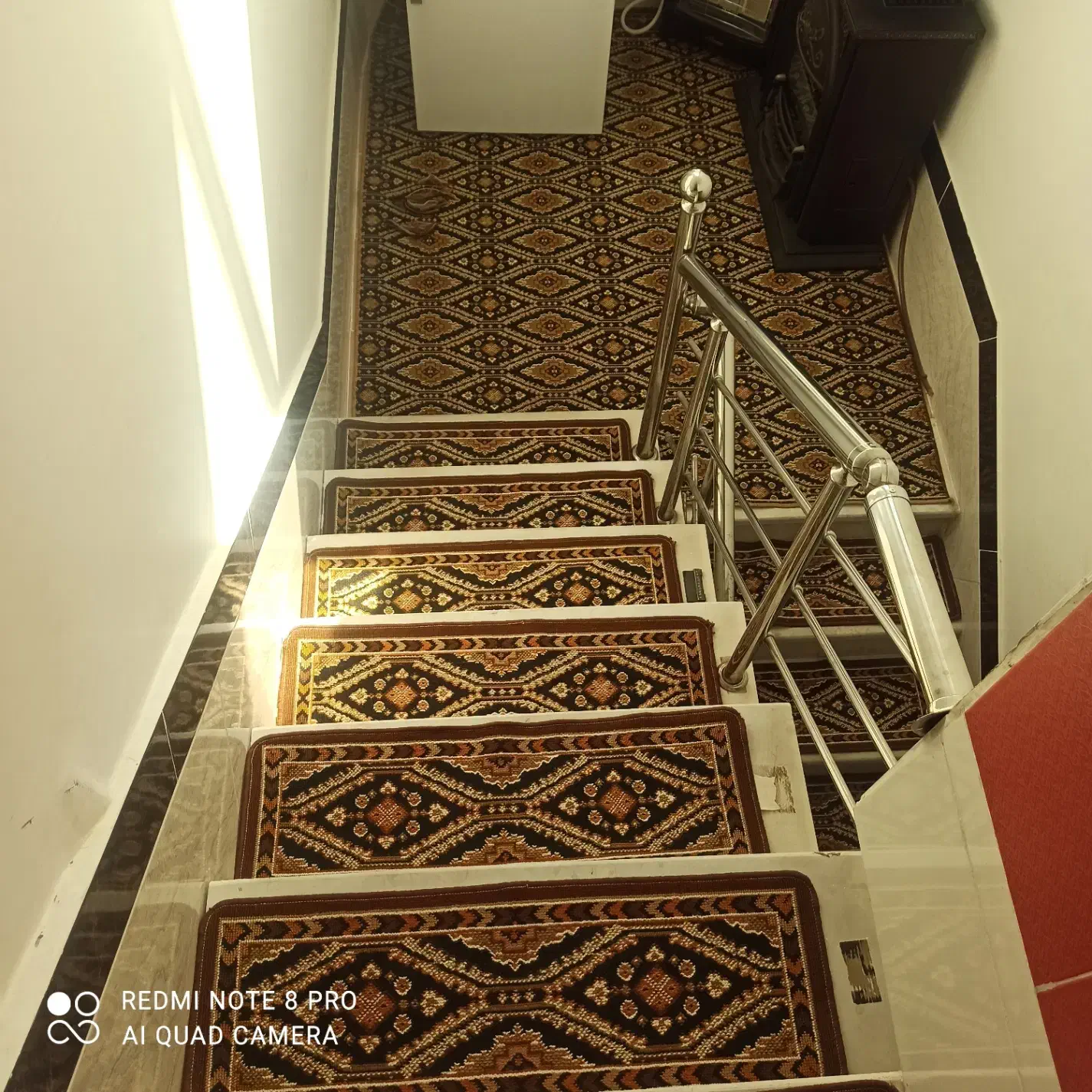 رو پله ای|گلیم، جاجیم، گبه|روانسر, |دیوار