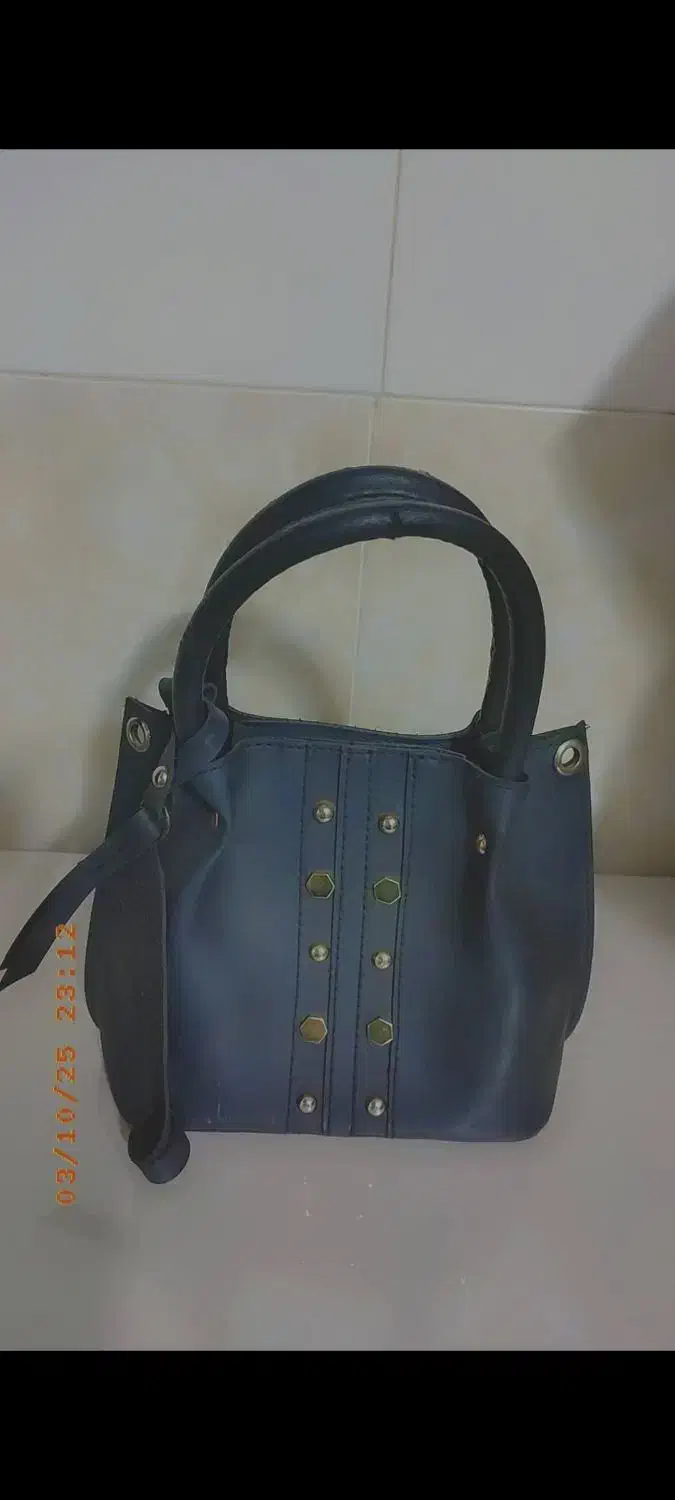 کیف|کیف، کفش، کمربند|الیگودرز, |دیوار