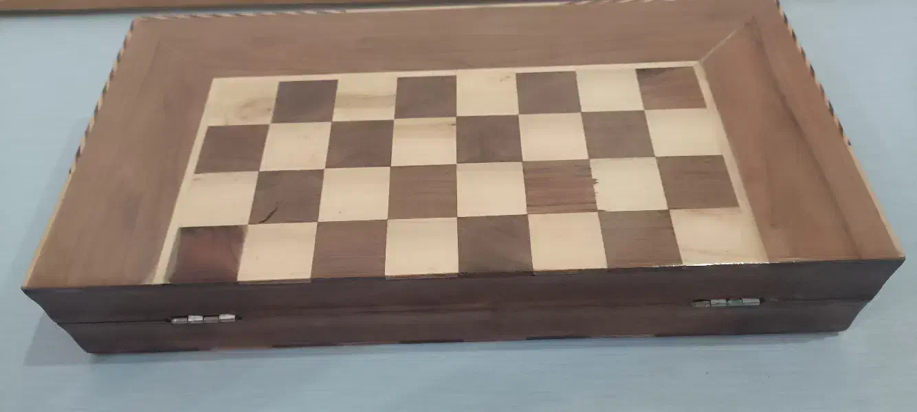 تخته نرد دست ساز گردو با معرق کاری زیبا|کلکسیون و سرگرمی|رشت, حومه رشت|دیوار