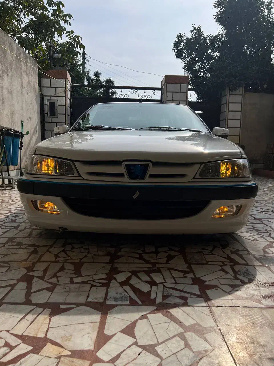 پژو پارس پنوماتیک درحد صفر|خودرو سواری و وانت|ساری, |دیوار