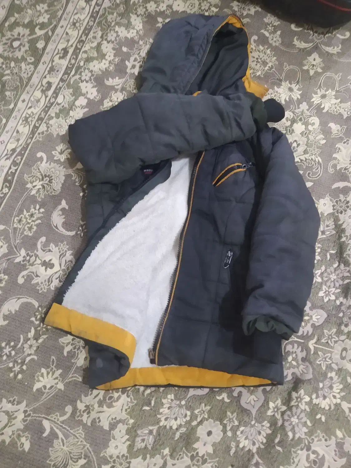 کاپشن پسرانه|کفش و لباس بچه|قم, شهر قائم|دیوار