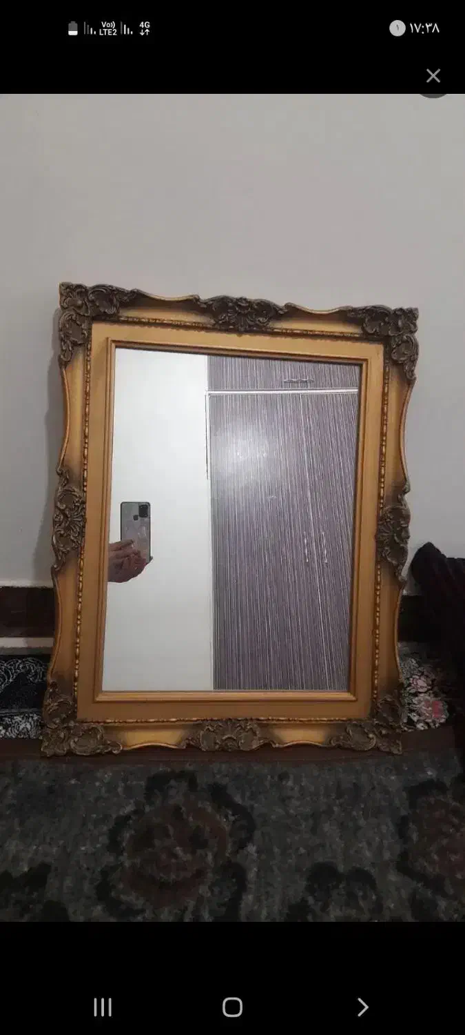 آیینه|آینه|بومهن, |دیوار