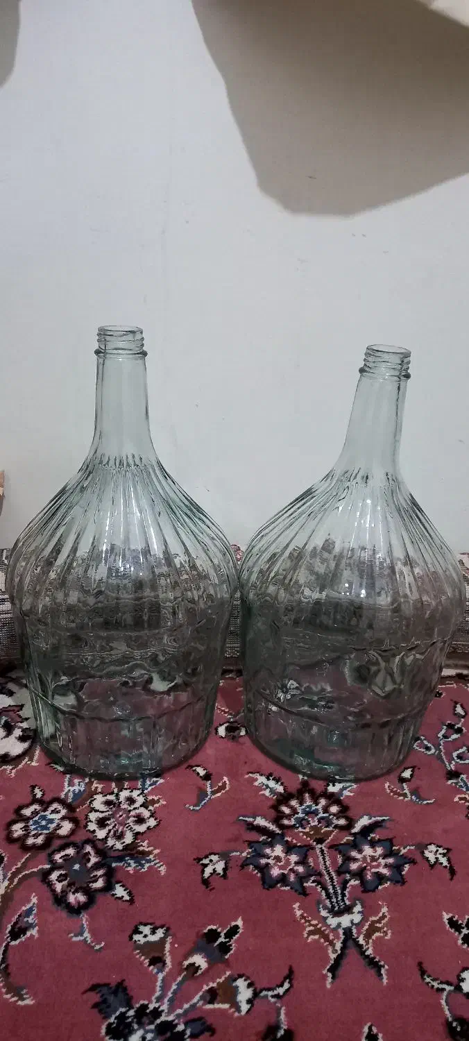 قرابه (بطری) شیشه ای ۵ لیتری دو عدد|ظروف نگهدارنده، پلاستیکی، یک‌بارمصرف|تهران, جیحون|دیوار