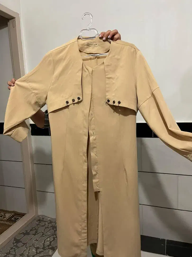 لباس های کاملا نو|لباس|خرمدره, |دیوار