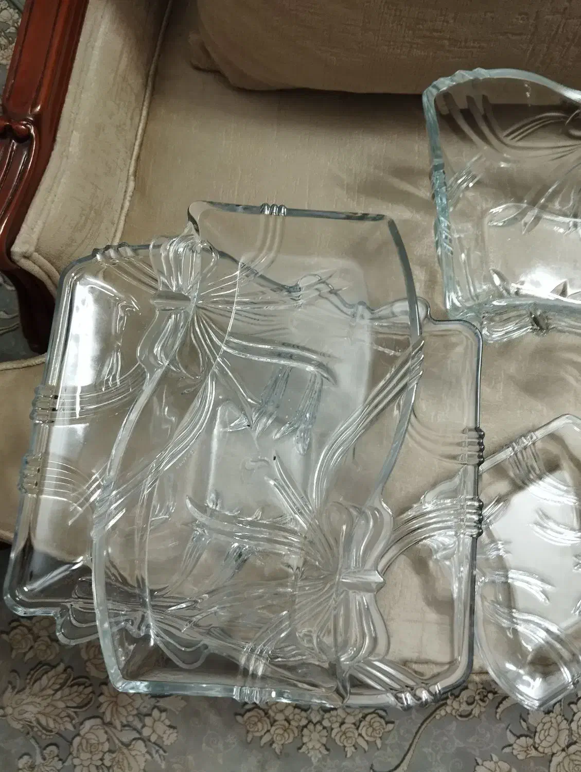 سرویس پذیرایی بلور|ظروف سرو و پذیرایی|شیروان (خراسان), |دیوار