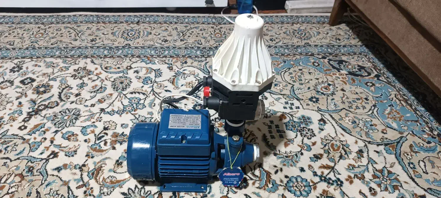 پمپ آب نیم اسب آلبرو همراه با ست کنترل|مصالح و تجهیزات ساختمان|قدس, شهر‌قدس|دیوار