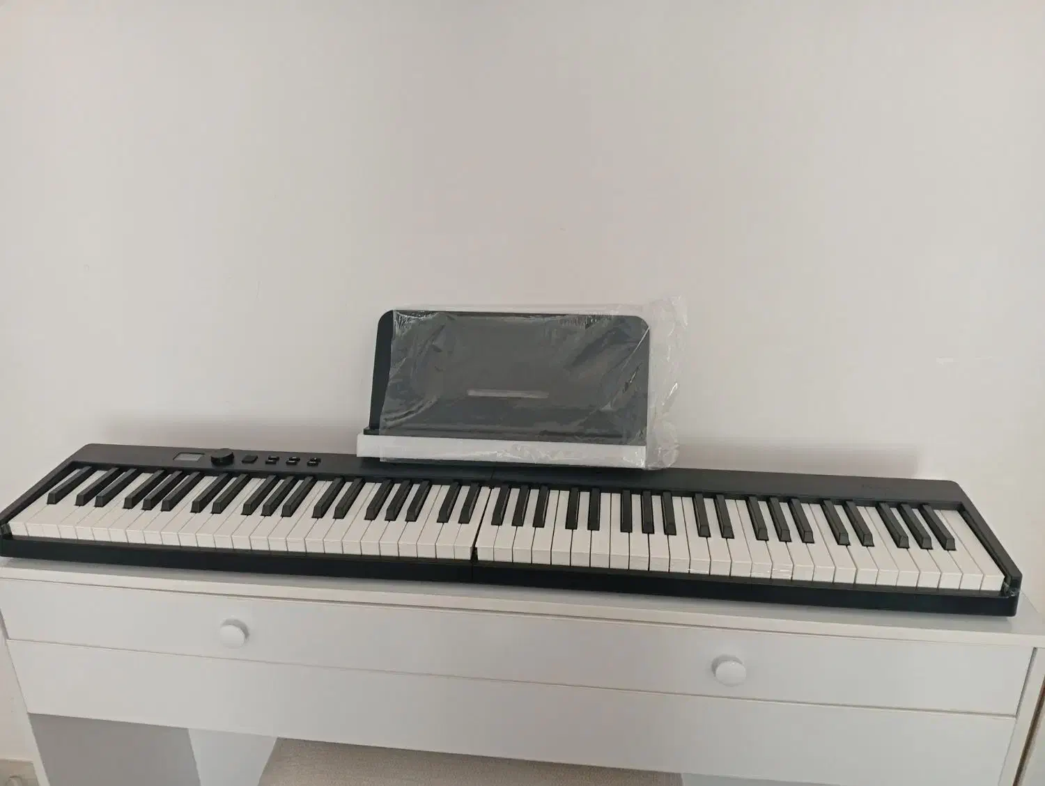 پیانو تاشو konix pj88c اصل|پیانو، کیبورد، آکاردئون|اردبیل, |دیوار