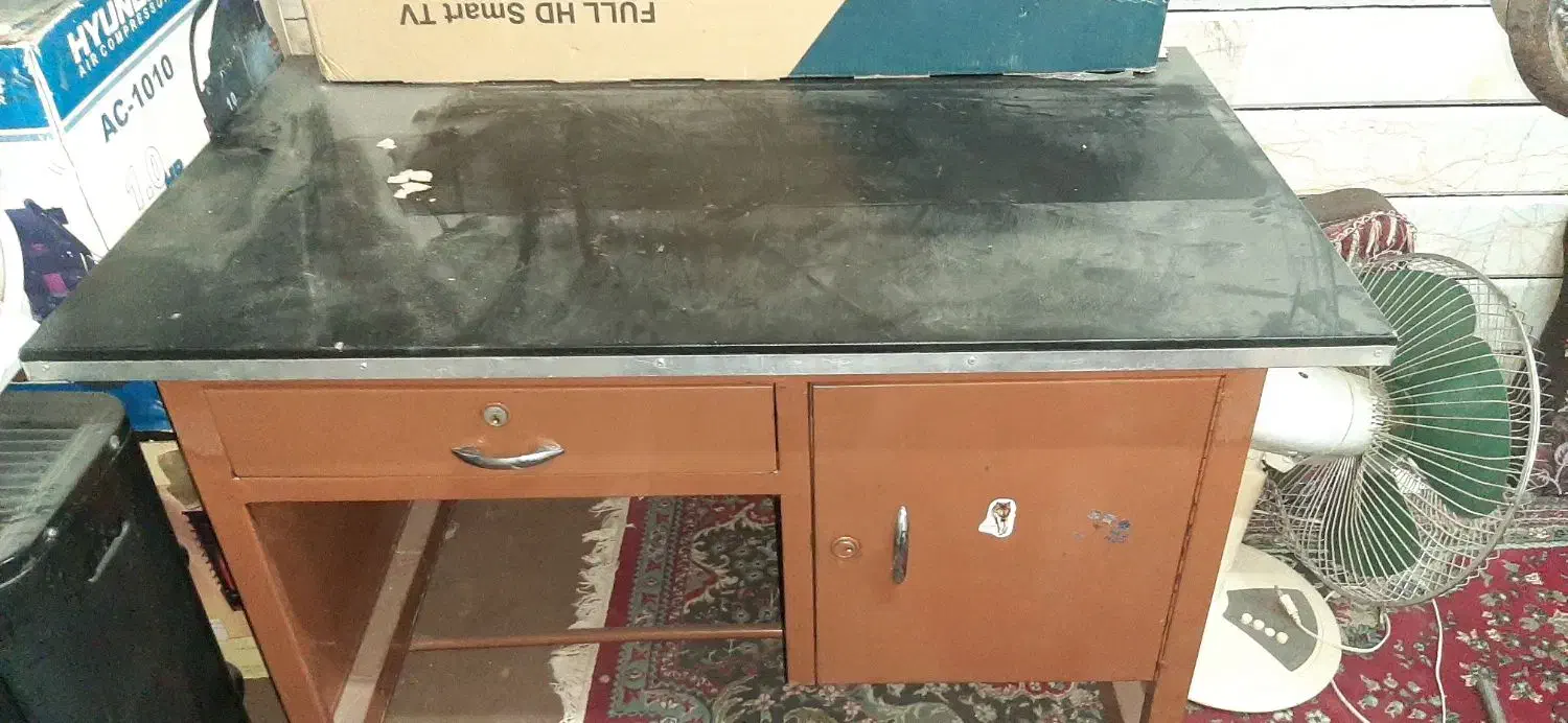 میزکارفلزی درحدنو|دفتر کار|نجف‌آباد, یزدانشهر|دیوار