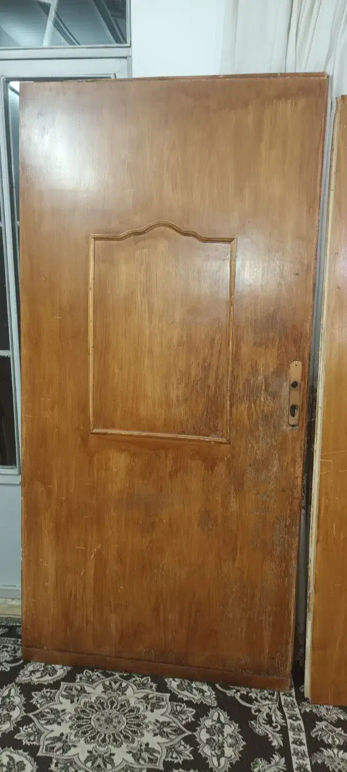 درب چوبی|مصالح و تجهیزات ساختمان|لنجان, |دیوار