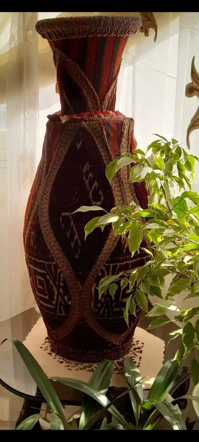 کوزه قدیمی باروکش فرشی|صنایع دستی و سایر لوازم تزئینی|اصفهان, رزمندگان|دیوار