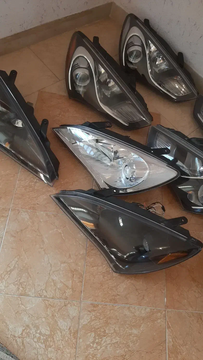 چراغ جنسیس کوپه|قطعات یدکی و لوازم جانبی|شمشک, |دیوار