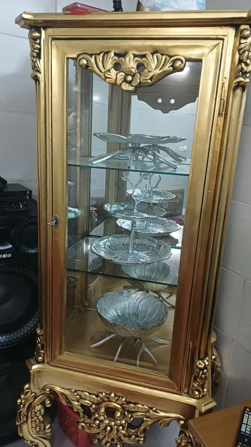 بوفه ،گنجه پای فیلی چوب راش ورق طلا|بوفه، ویترین، کنسول|مشهد, طلاب|دیوار