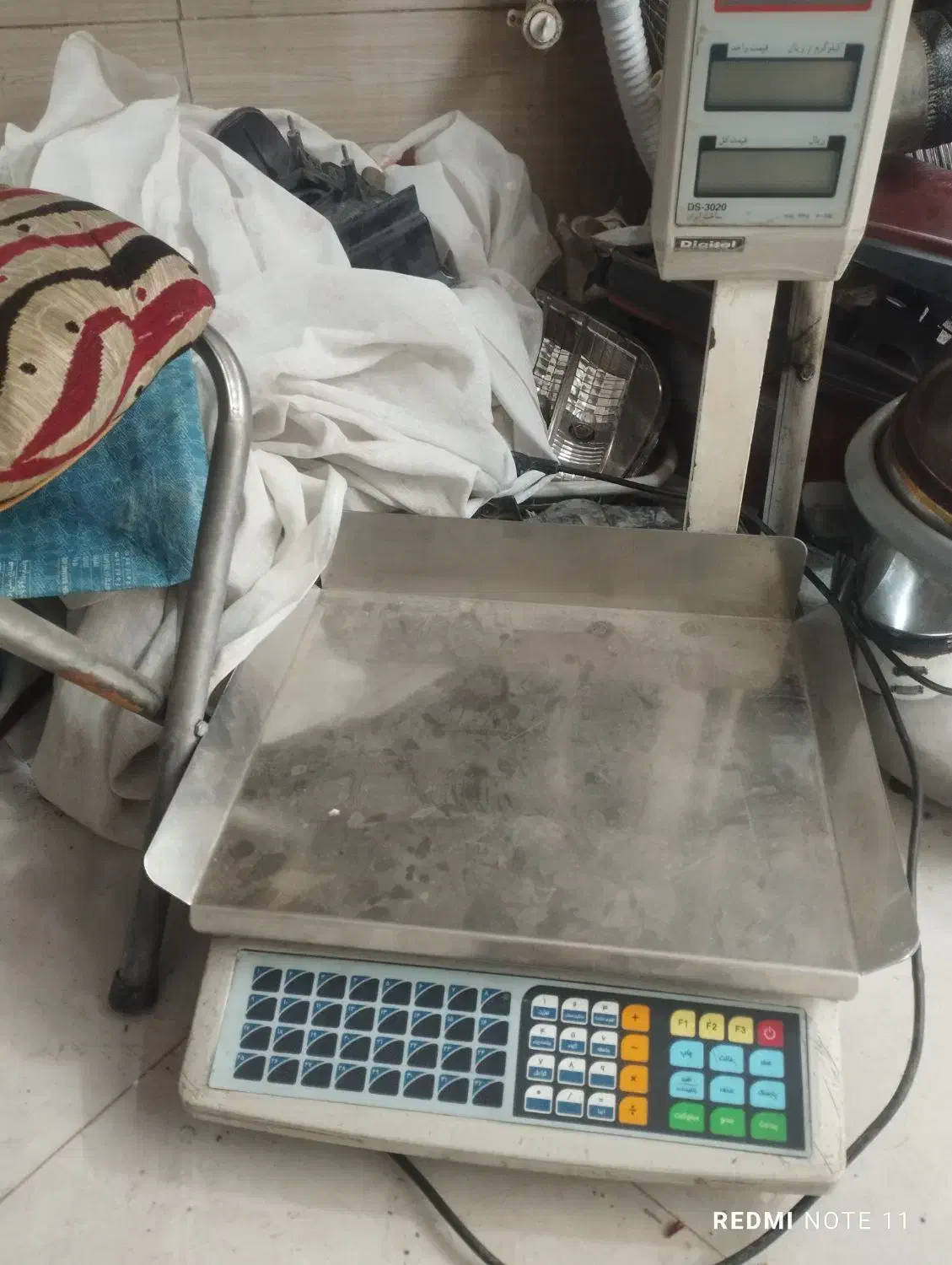 ترازو|چرخ خیاطی و ریسندگی|مشهد, همت آباد|دیوار