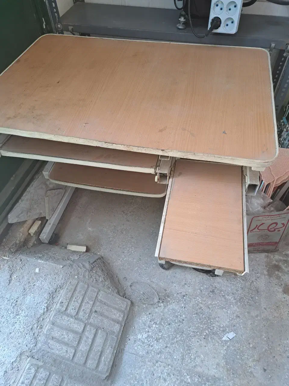 میز کامپیوتر|میز تحریر و کامپیوتر|اصفهان, دانشگاه اصفهان|دیوار