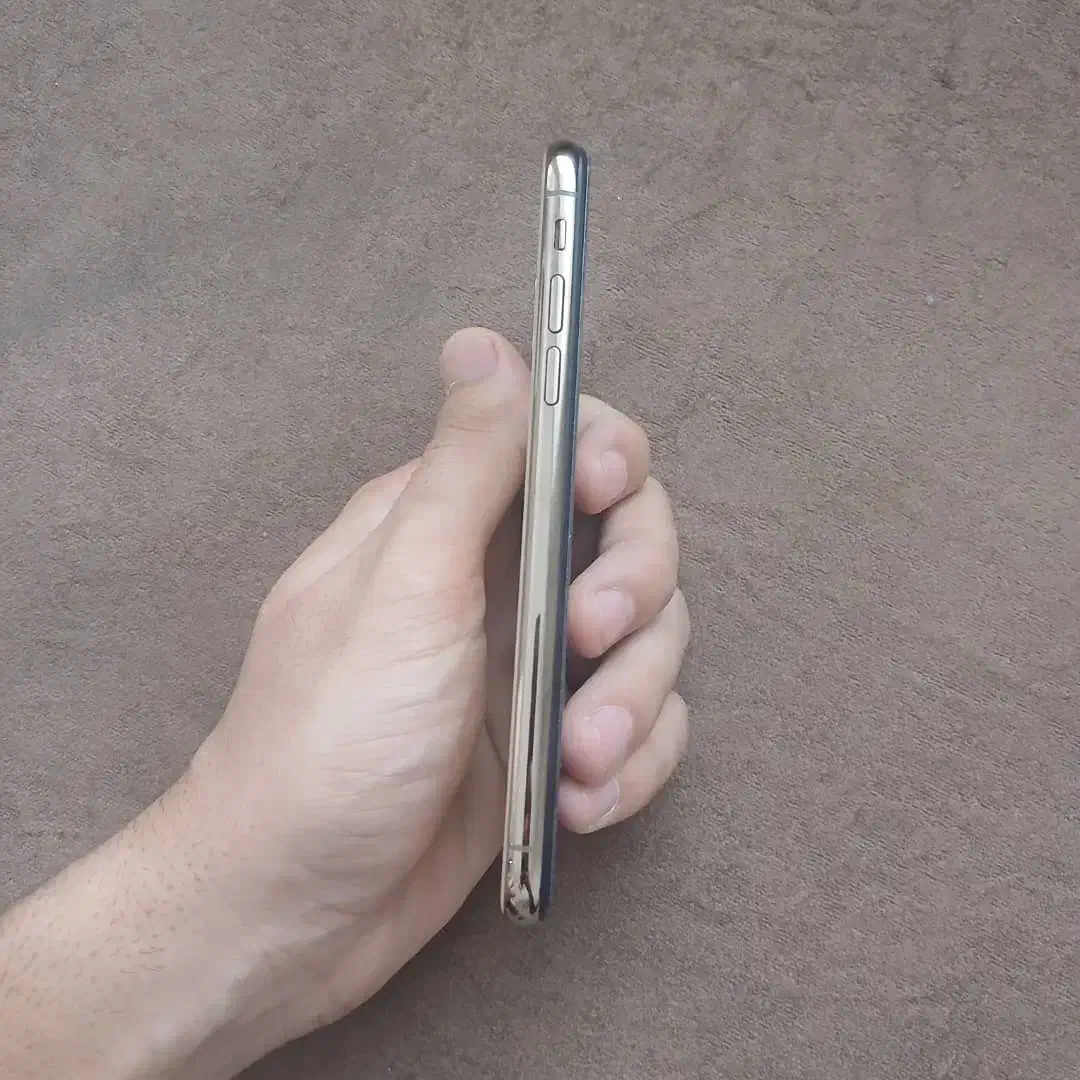 Iphone Xs 256 طلایی|موبایل|شیراز, عادل آباد|دیوار