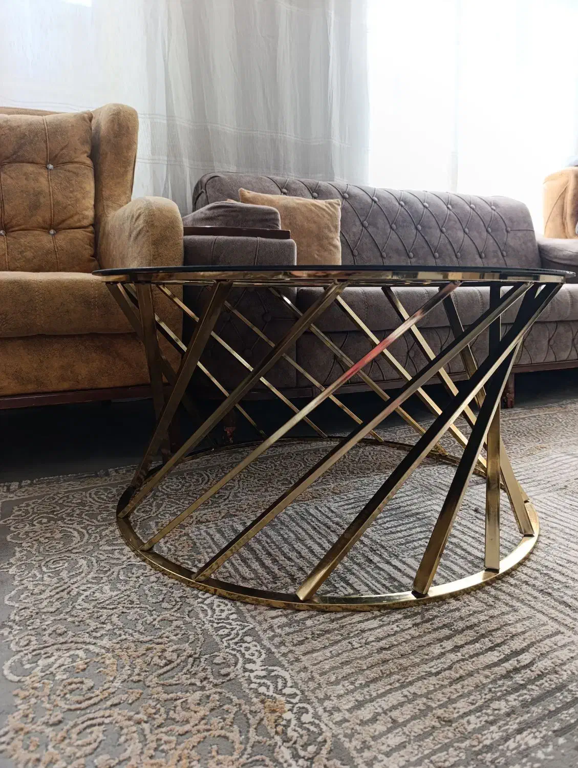 جلومبلی|مبلمان خانگی و میز عسلی|مرند, |دیوار