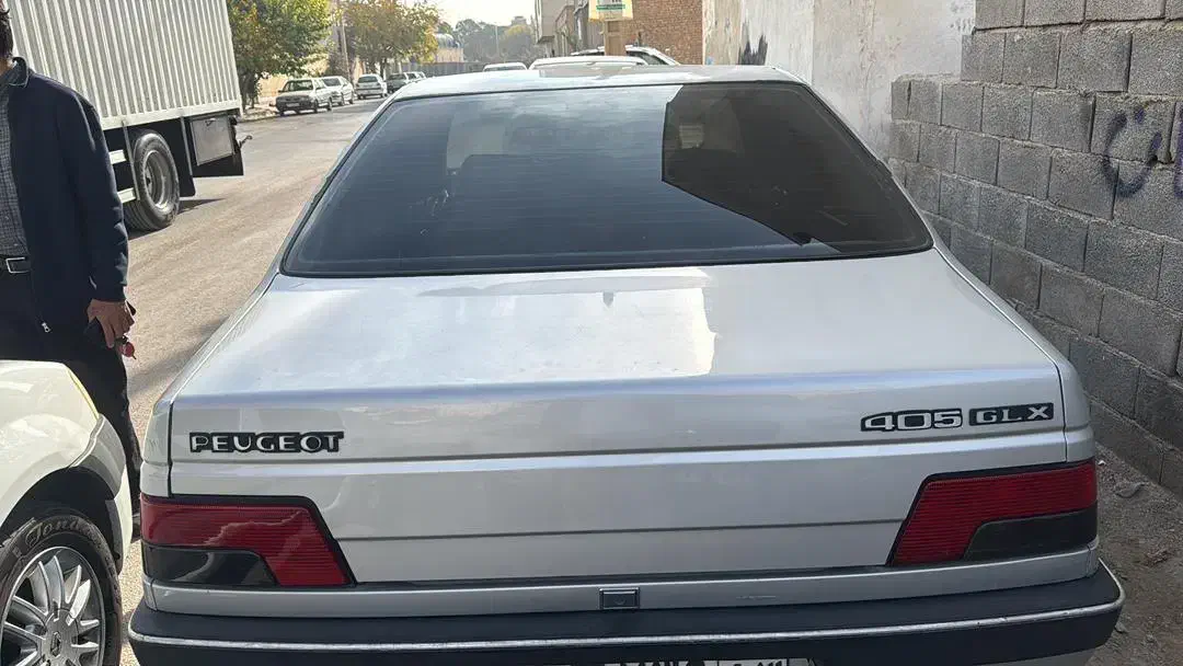 پژو 405|خودرو سواری و وانت|شیراز, هفت تنان|دیوار