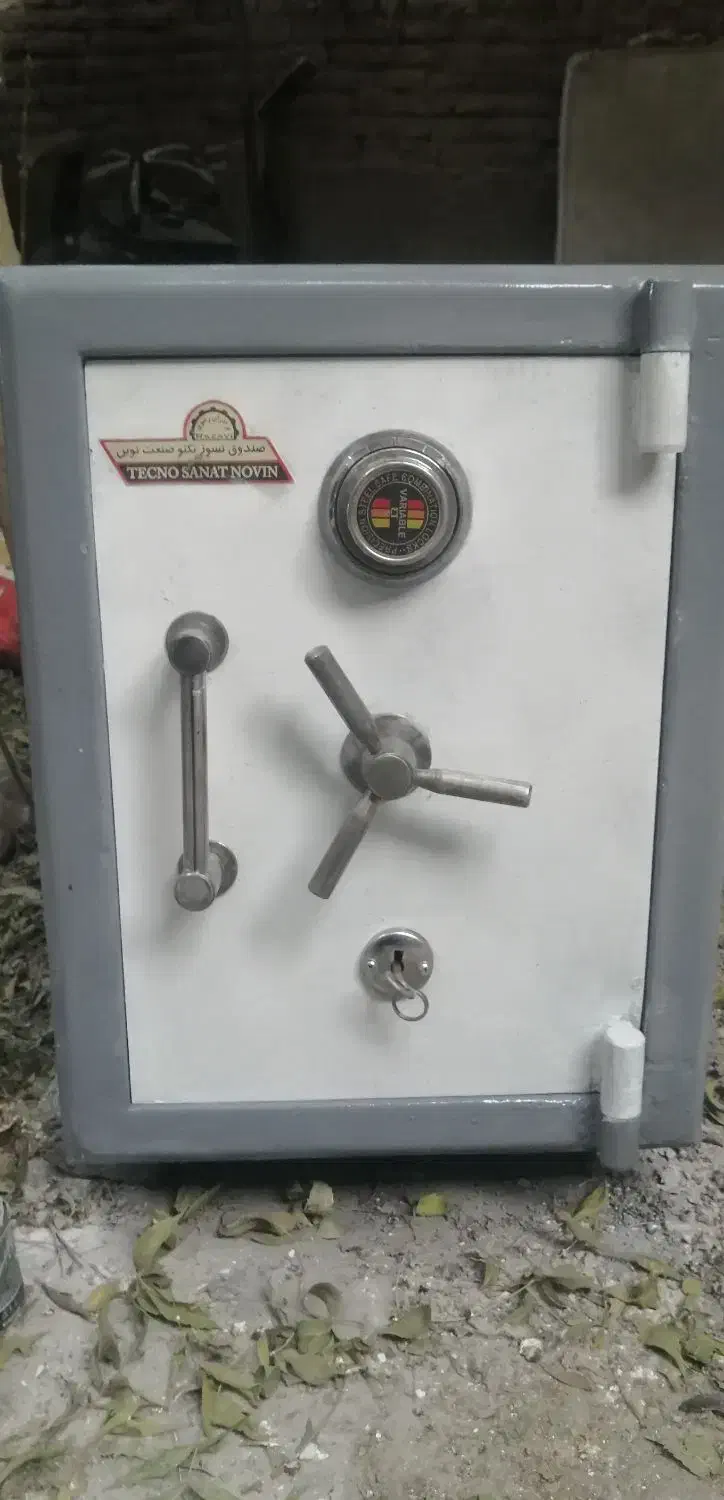 گاوصندوق نسوز تکنوصنعت نوین|ابزارآلات|مشهد, اروند|دیوار