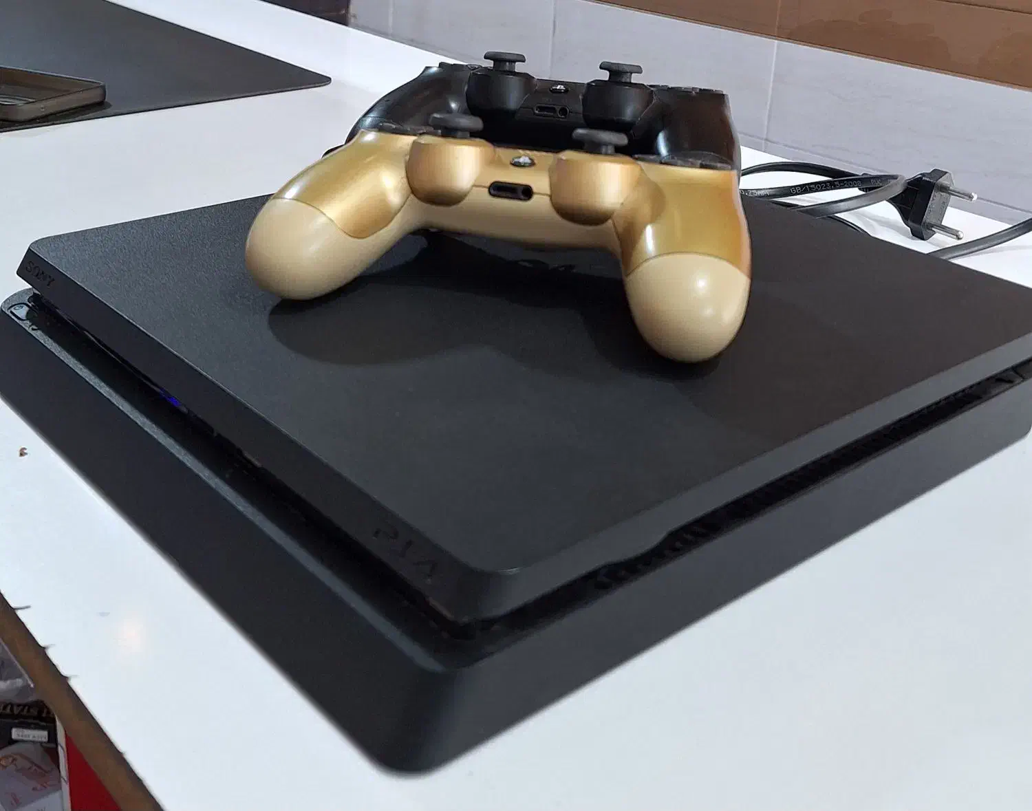 ps4 slim 1tra دیسک خور همراه بازی دو دسته|کنسول، بازی ویدئویی و آنلاین|رویان, |دیوار