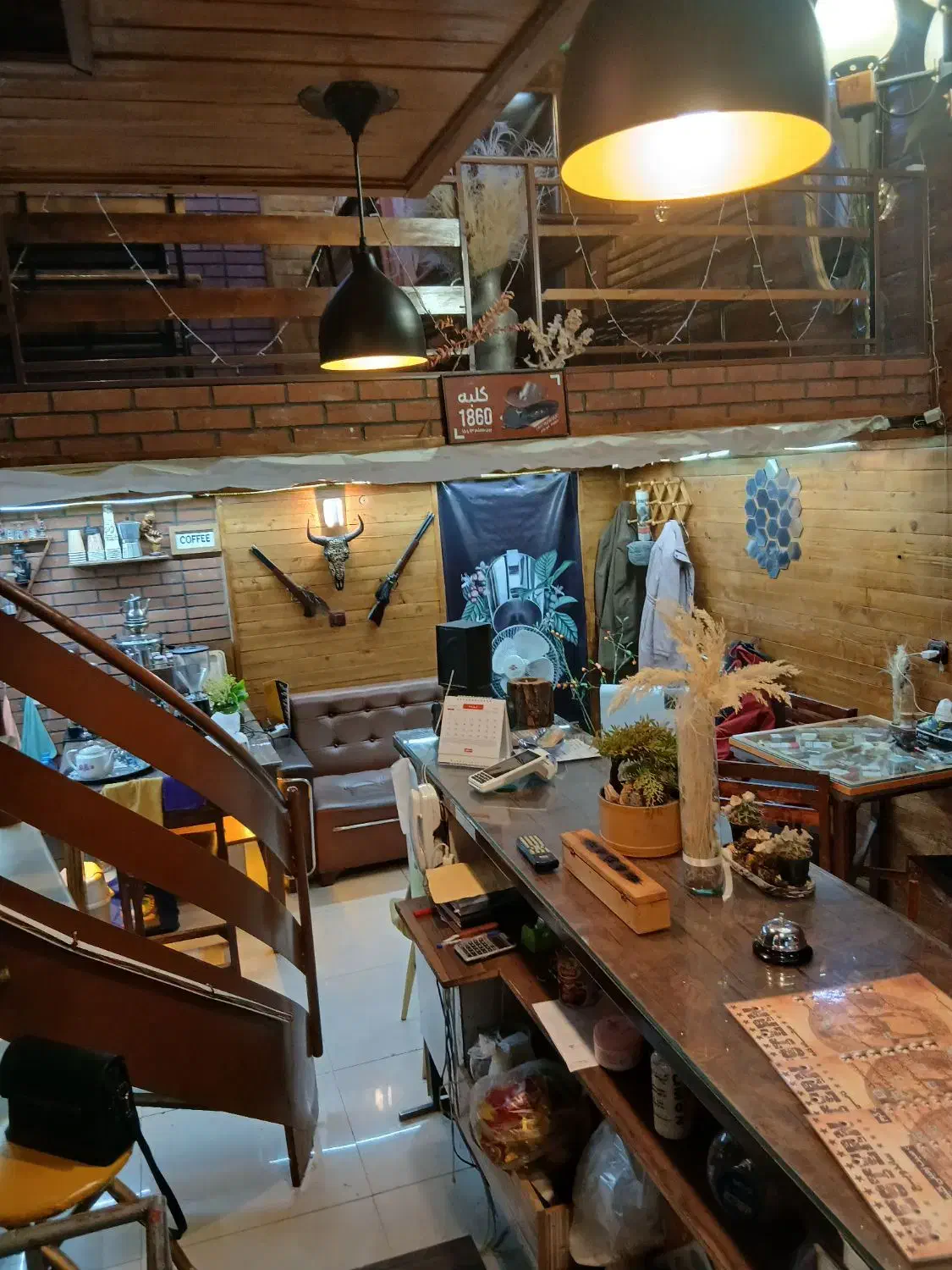 رهن و اجاره کافه فست فود با کلیه وسایل|اجارهٔ مغازه و غرفه|بیرجند, |دیوار