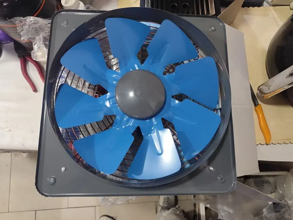 هواکش مارک دمنده ۳۰×۳۰ درحدنو بسبار تمیز|پنکه و تصفیهکنندهٔ هوا|قم, شاه ابراهیم|دیوار