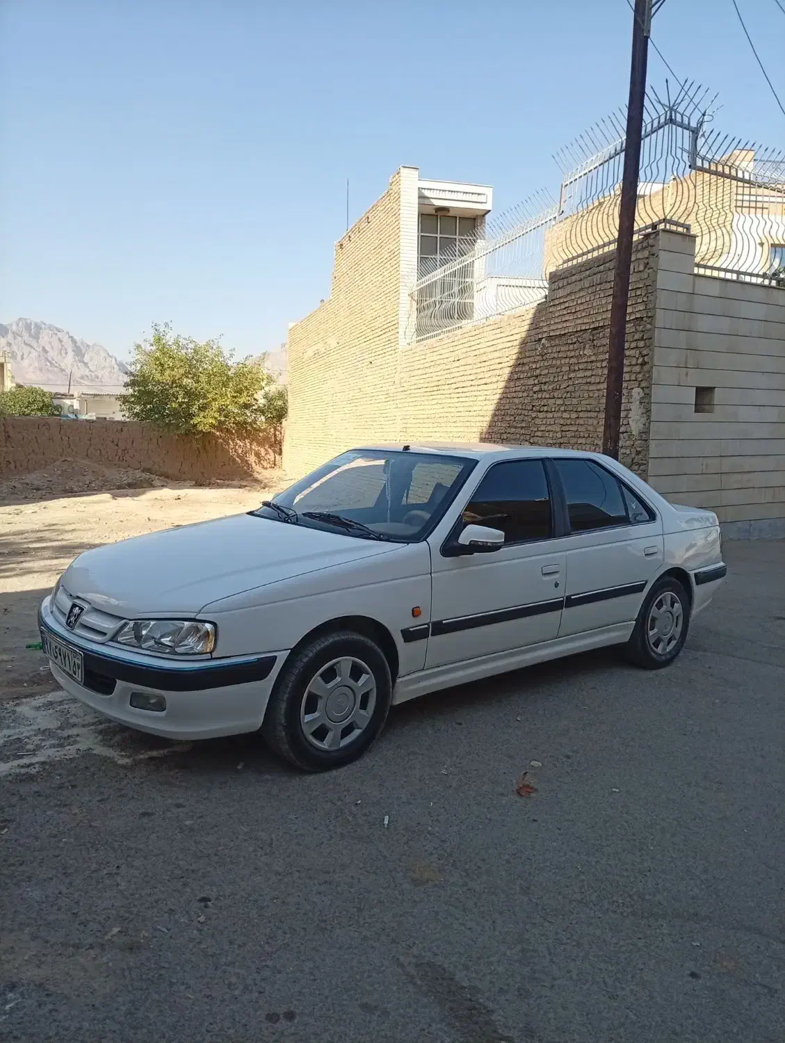 پژو پارس سال مدل 92 تمیز بدونه خط خش|خودرو سواری و وانت|خمینی‌شهر, |دیوار